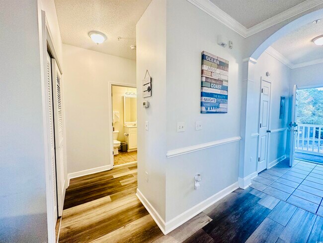 Building Photo - 505 Wickham Dr