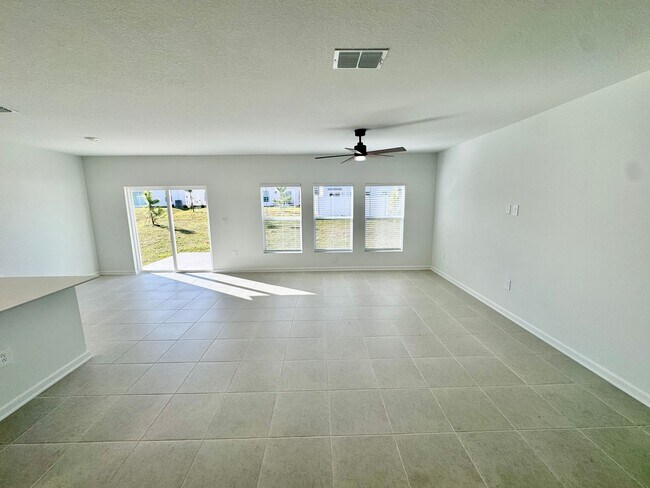 Building Photo - Be the First to Live Here | Stunning New Construction Home in Hidden Ridge