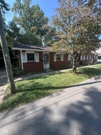 Building Photo - 107 Wallace Dr