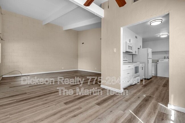 Building Photo - 12100 Himalaya St