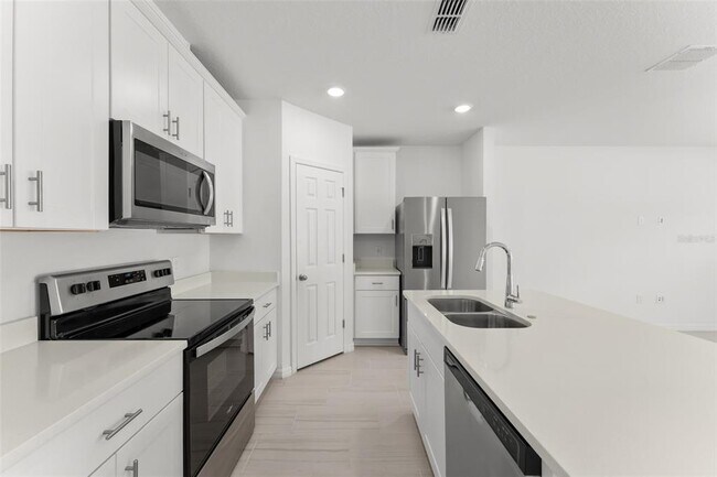 Building Photo - 2121 Crape Jasmine Ln
