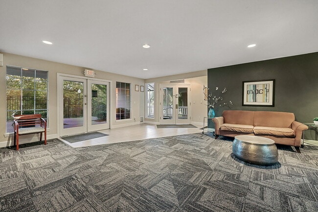 Building Photo - Sammamish View