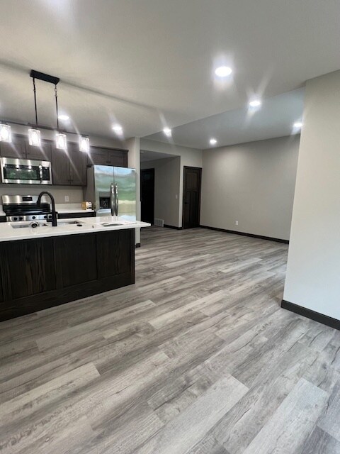 Building Photo - 322 Park St