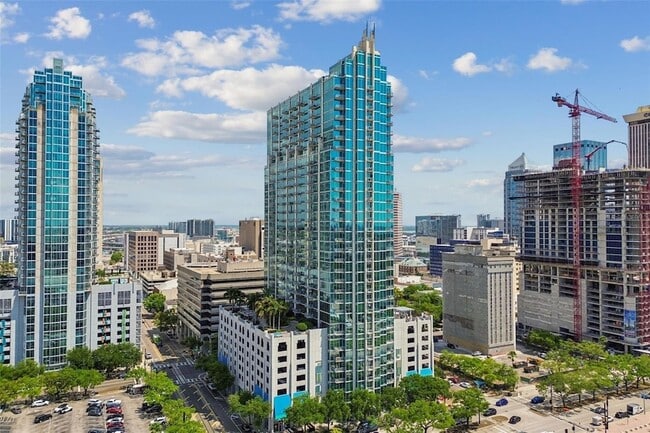 Building Photo - 777 N Ashley Dr