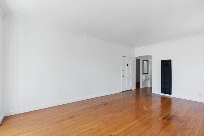 Building Photo - * BEAUTIFUL AND NEWLY RENOVATED TWO BEDROO...