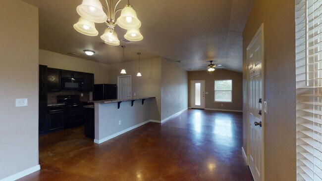 Building Photo - BEAUTIFUL DUPLEX IN HARKER HEIGHTS!!!