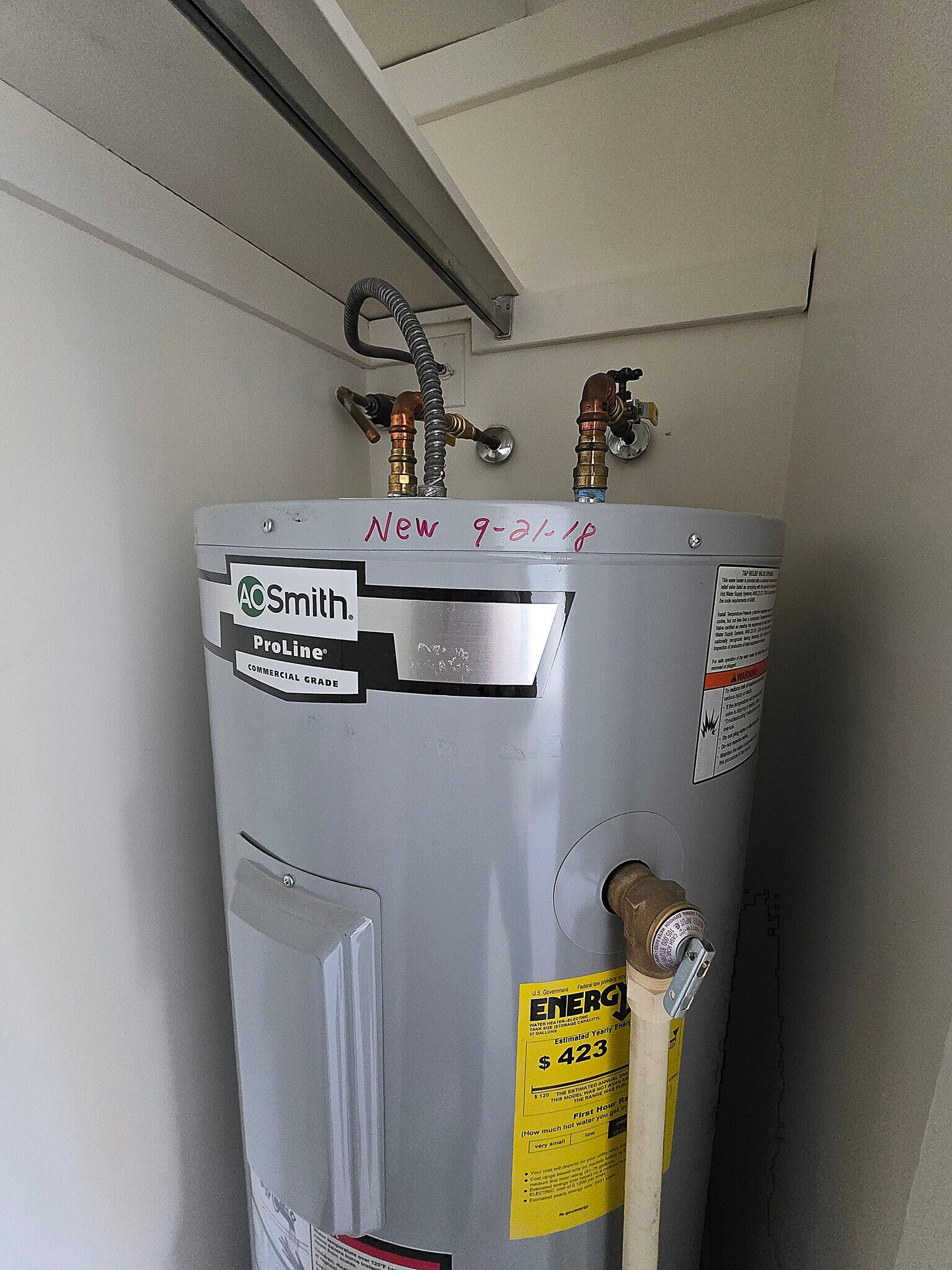 Building Photo - 563 Heritage Vlg