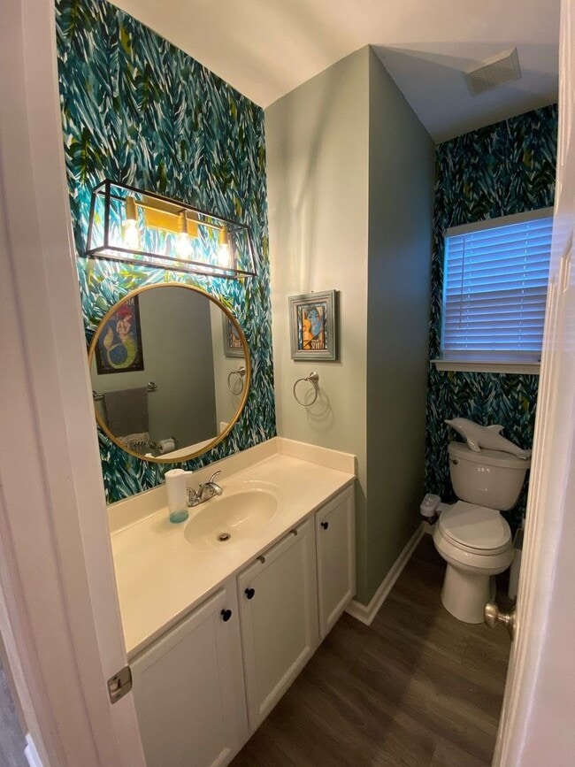 Building Photo - Your dream home is ready to welcome you wi...