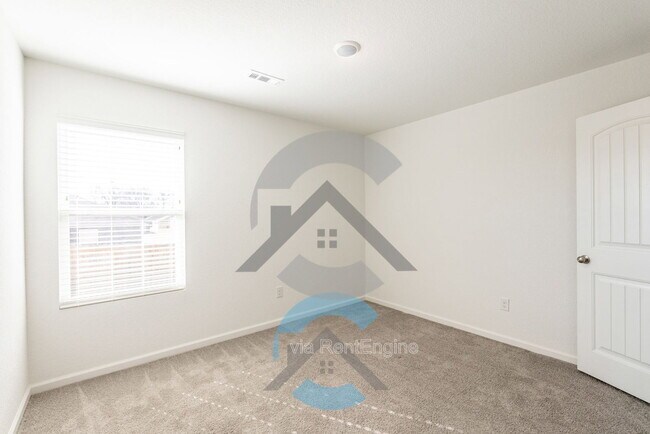 Building Photo - 1155 Gallery Dr