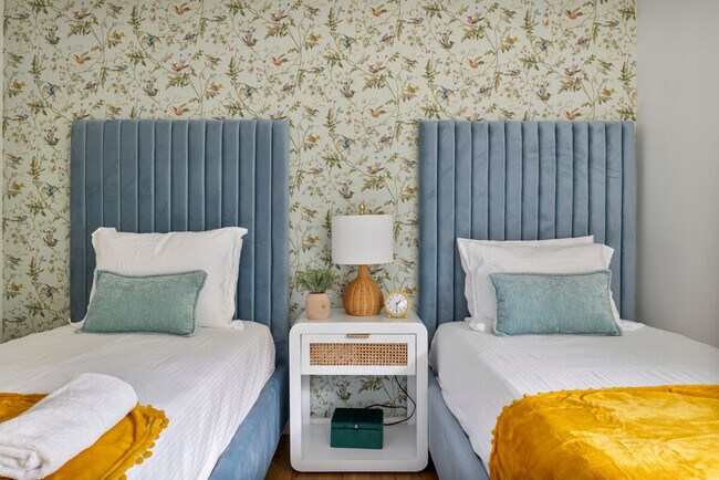 Building Photo - 2A Cherry Ln