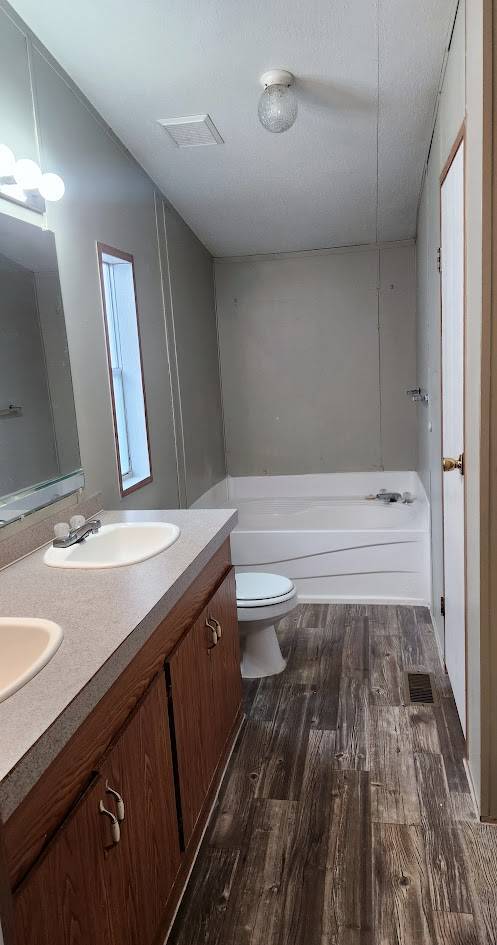 Building Photo - 18819 Red Adler Ct