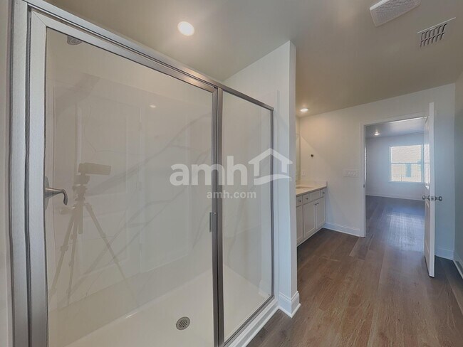 Building Photo - 3524 Shane Hill Rd SW