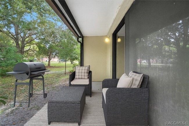 Building Photo - 25 Jamaica St