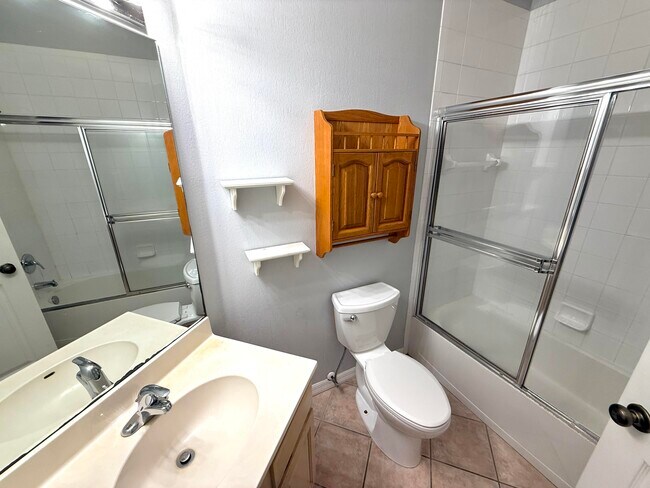 Building Photo - 9967 Perfect Dr