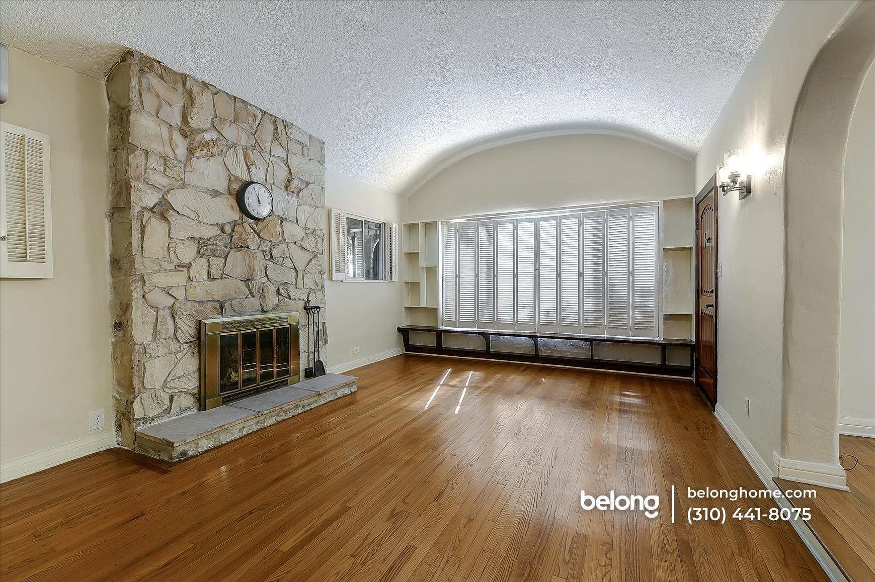 Building Photo - 8523 Alcott St