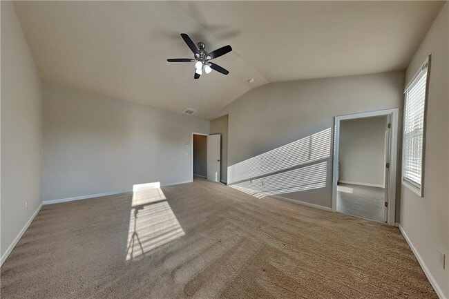 Building Photo - 2212 Black Pebble Cir