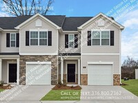 Building Photo - Corner Unit Townhome