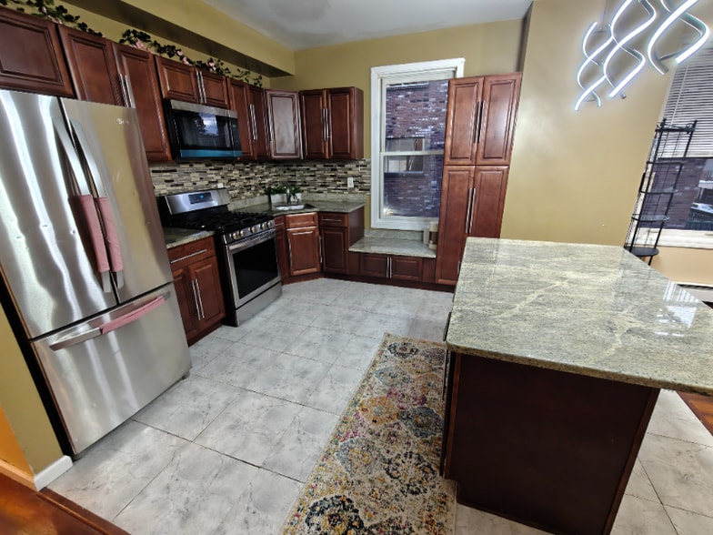 Building Photo - 39 Allen Pl