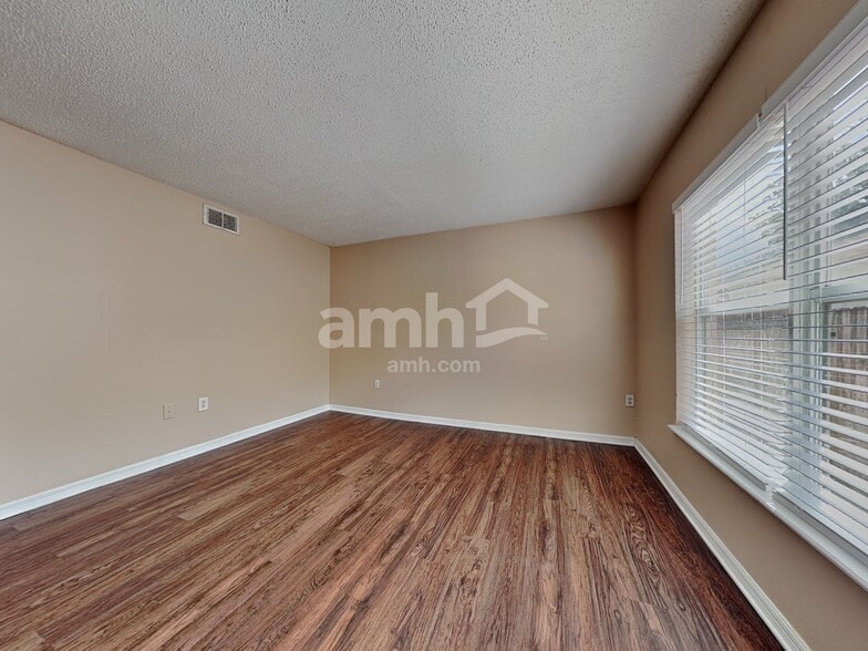 Building Photo - 30131 Rattana Ct