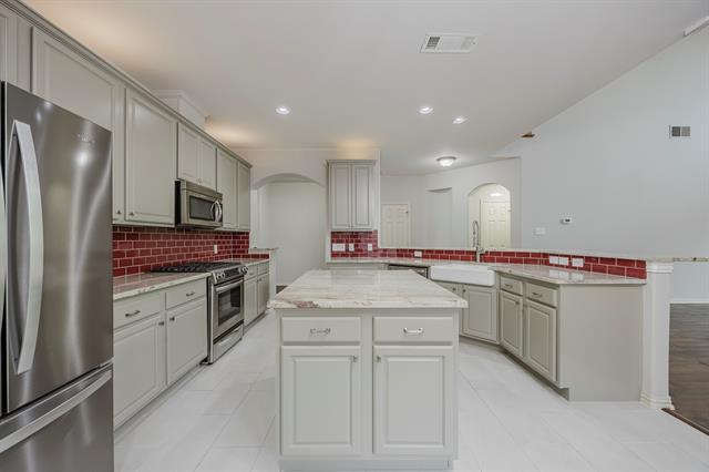 Building Photo - 362 Spring Meadow Dr