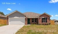 Building Photo - 508 Reba Ln