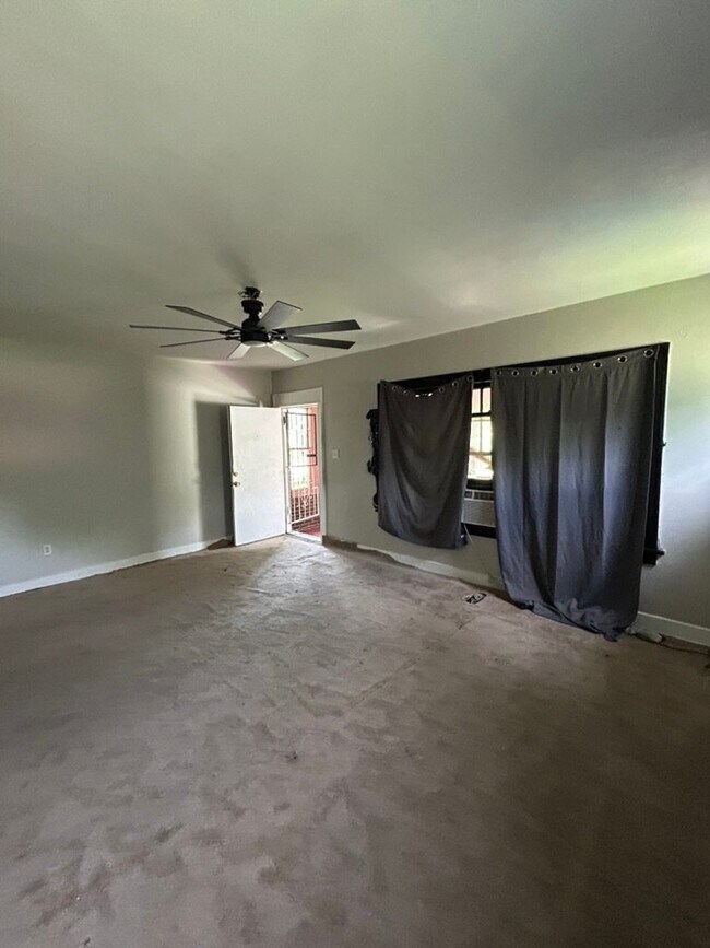 Building Photo - 1438 N 44th St