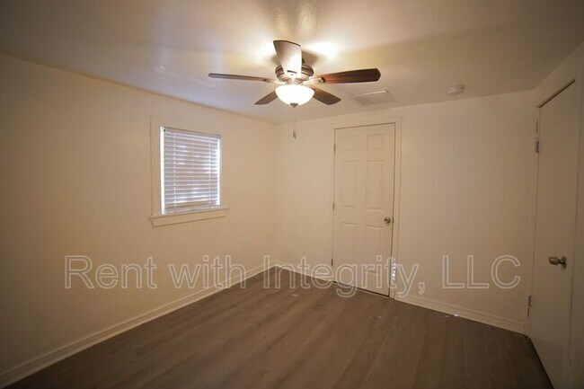 Building Photo - 1228 Alabama St