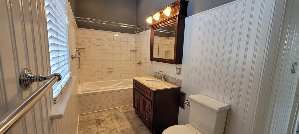 Bathroom - 378 W Church St