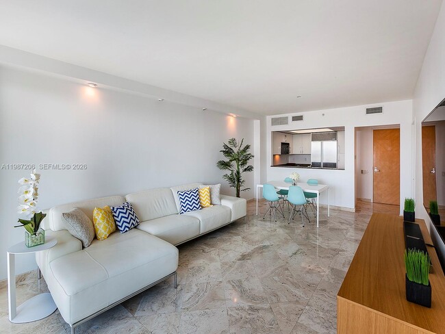 Building Photo - 1500 Ocean Dr