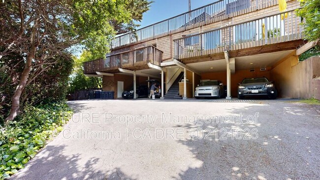 Building Photo - 236 San Carlos Ave