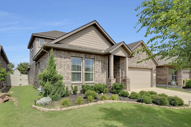 Primary Photo - 1513 Canary Ln