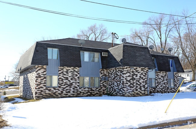 Primary Photo - 910 Herold Ave