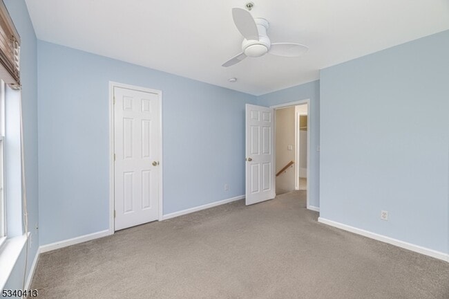 Building Photo - 902 Wendover Ct