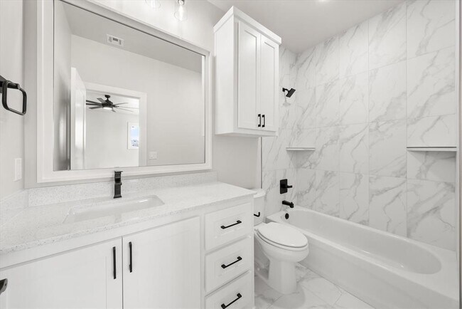 Building Photo - 7213 NW 154th St