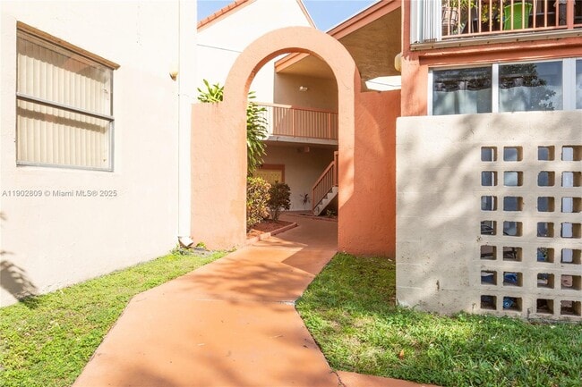 Building Photo - 10257 NW 9th St Cir