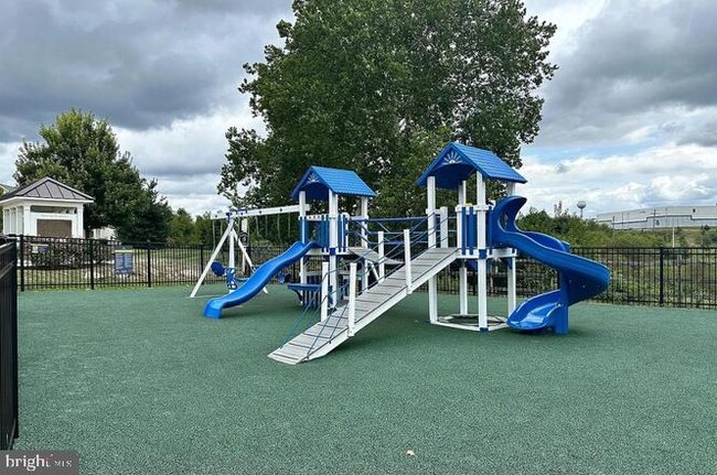 Building Photo - 364 Trego Avenue