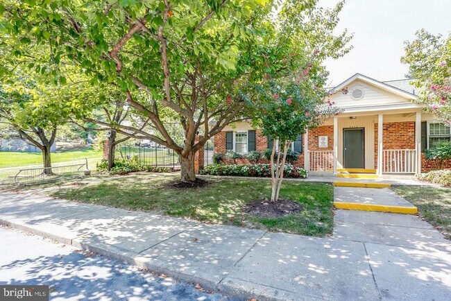 Building Photo - 8326 Darlington St