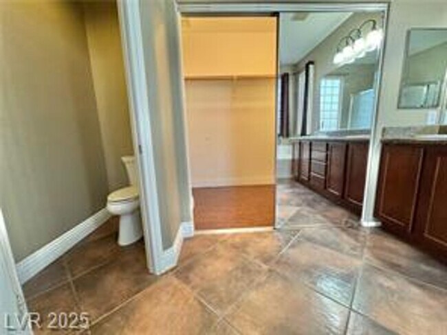 Building Photo - DON’T MISS OUT ON THIS BEAUTIFUL 4-BEDROOM...