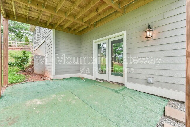 Building Photo - 13765 GA-136