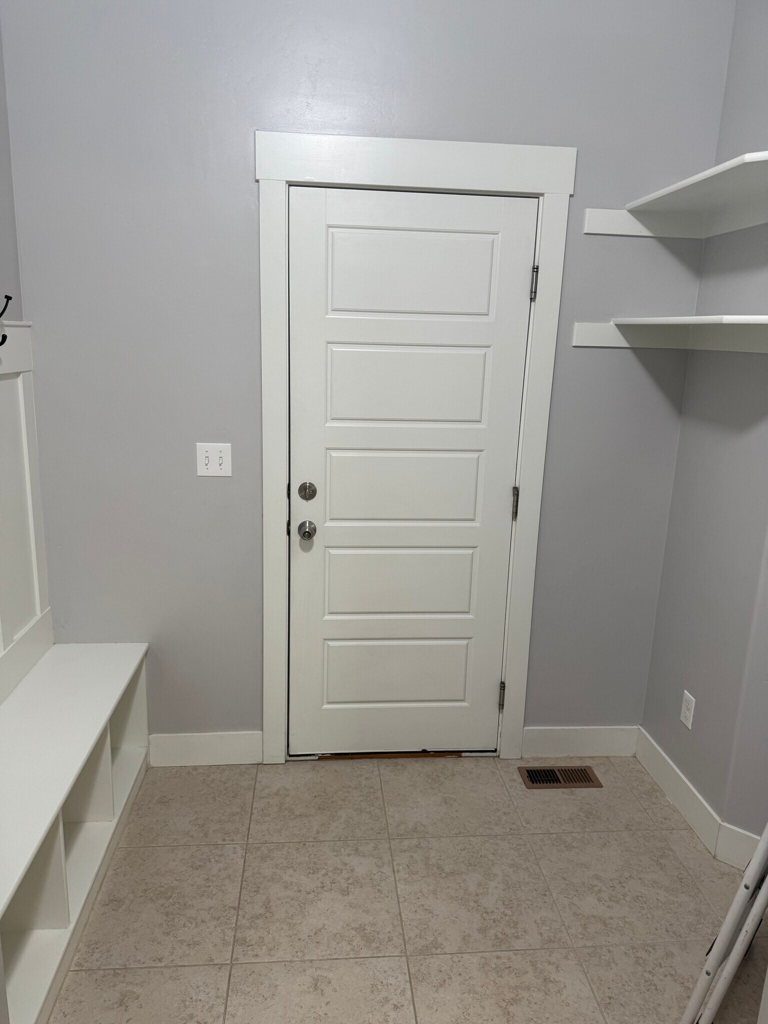 Building Photo - 158 S 140 E
