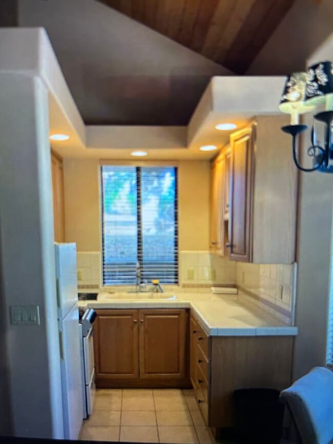 Building Photo - 5476 Quail Meadows Dr