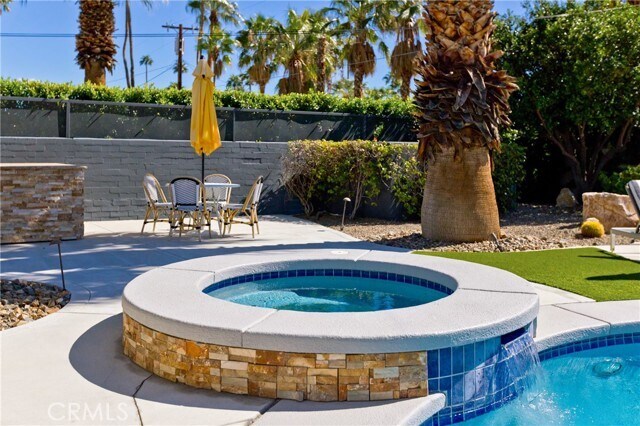 Building Photo - 1057 E Marshall Way