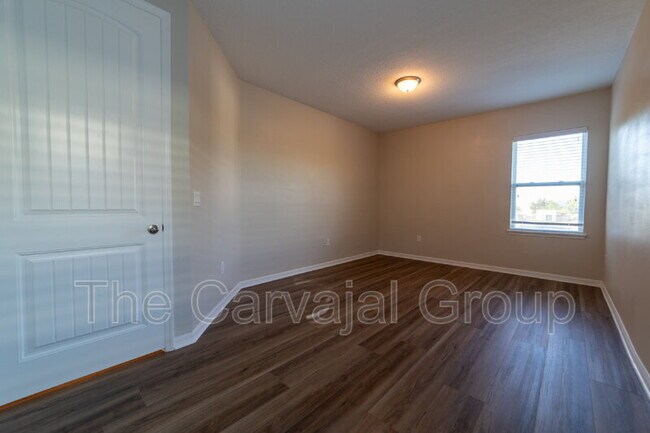 Building Photo - 13762 Summer Harbor Ct