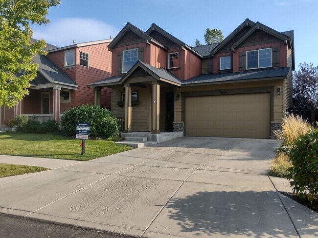 Primary Photo - Freshly updated 4 bedroom 2.5 bath, two st...