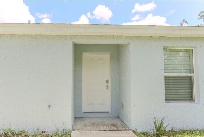 Building Photo - 309 Norwalk Ave