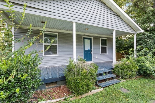 Building Photo - 335A Edith Ave
