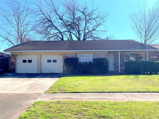 Primary Photo - 9011 Alcott Dr