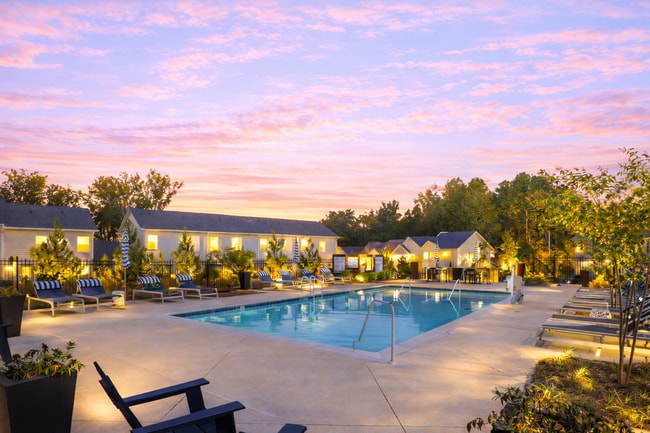 VR - Pool - edit 3 - Covey Homes Villa Rica