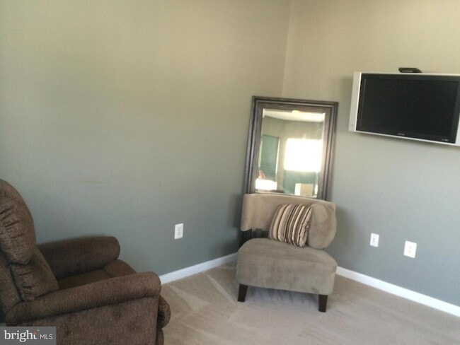 Building Photo - 6805 Oregano Ln