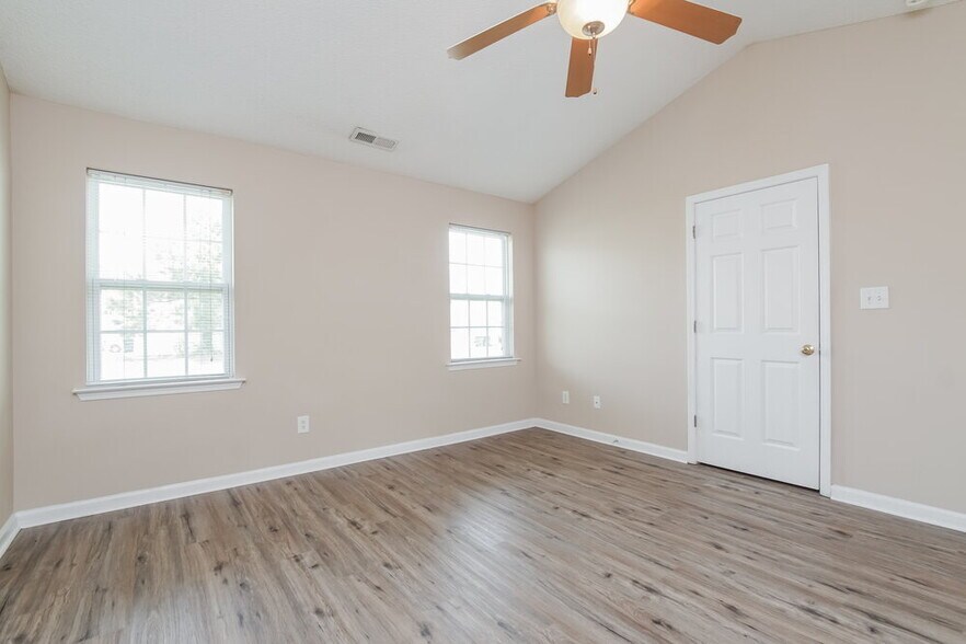 Building Photo - 7032 Paint Rock Ln